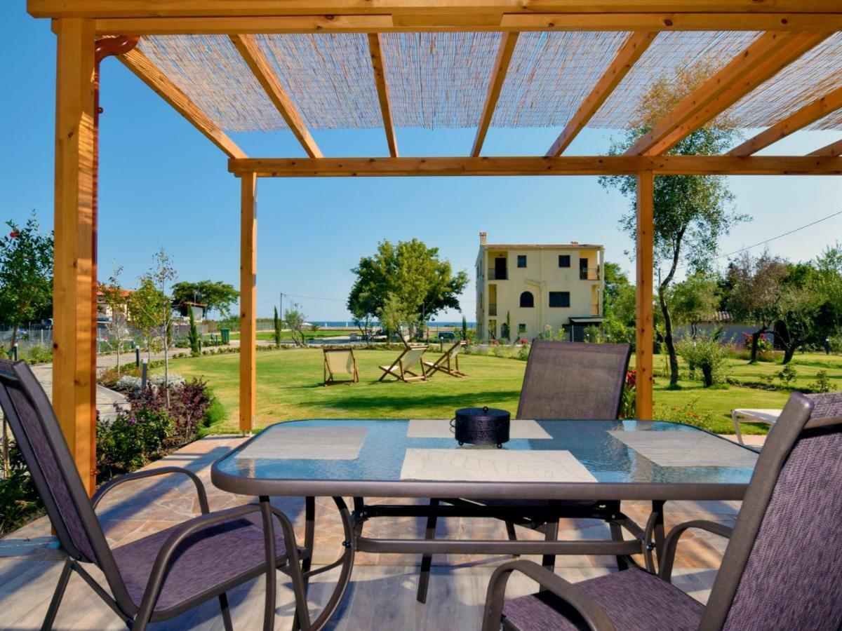 Notos Resort - Tristinika Sithonia Toroni Exterior photo