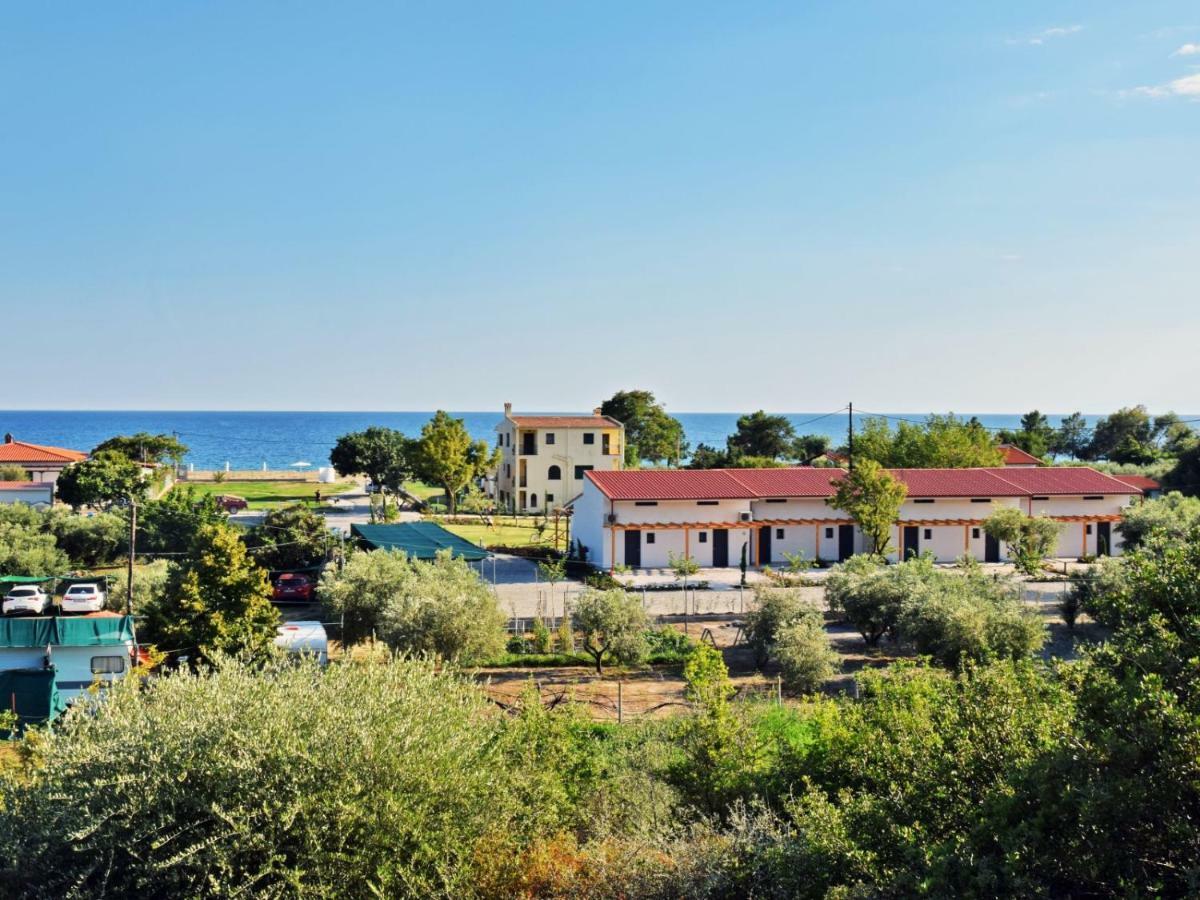 Notos Resort - Tristinika Sithonia Toroni Exterior photo